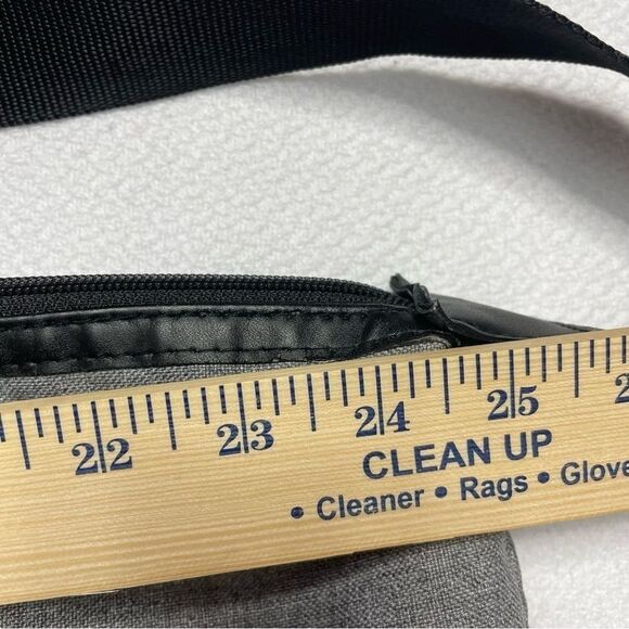 Calvin Klein Gray Black Weekender Duffle Bag Handles and Long Strap - Picture 6 of 14